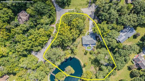 Tiny photo for 10N836 Lakeside Court, Elgin, IL 60124 (MLS # 12470240)