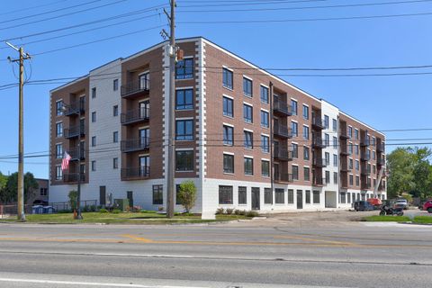 9201 N Milwaukee Avenue Niles IL 60714