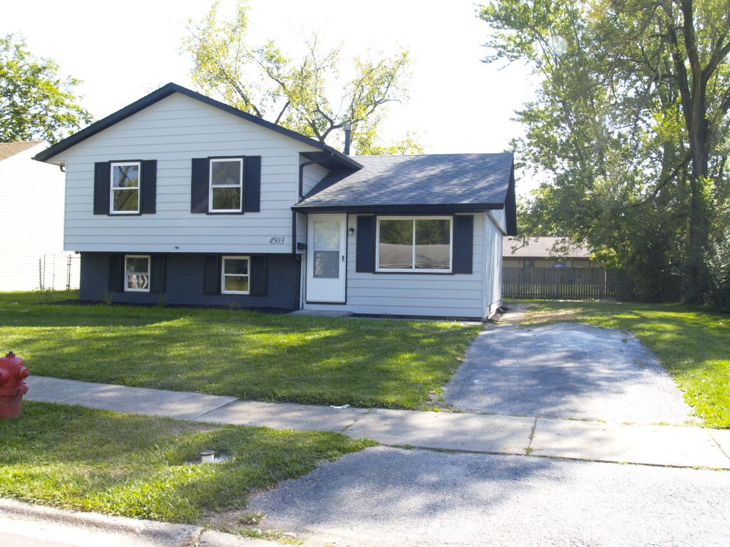 Photo for Richton Park, IL 60471 (MLS # 12484406)