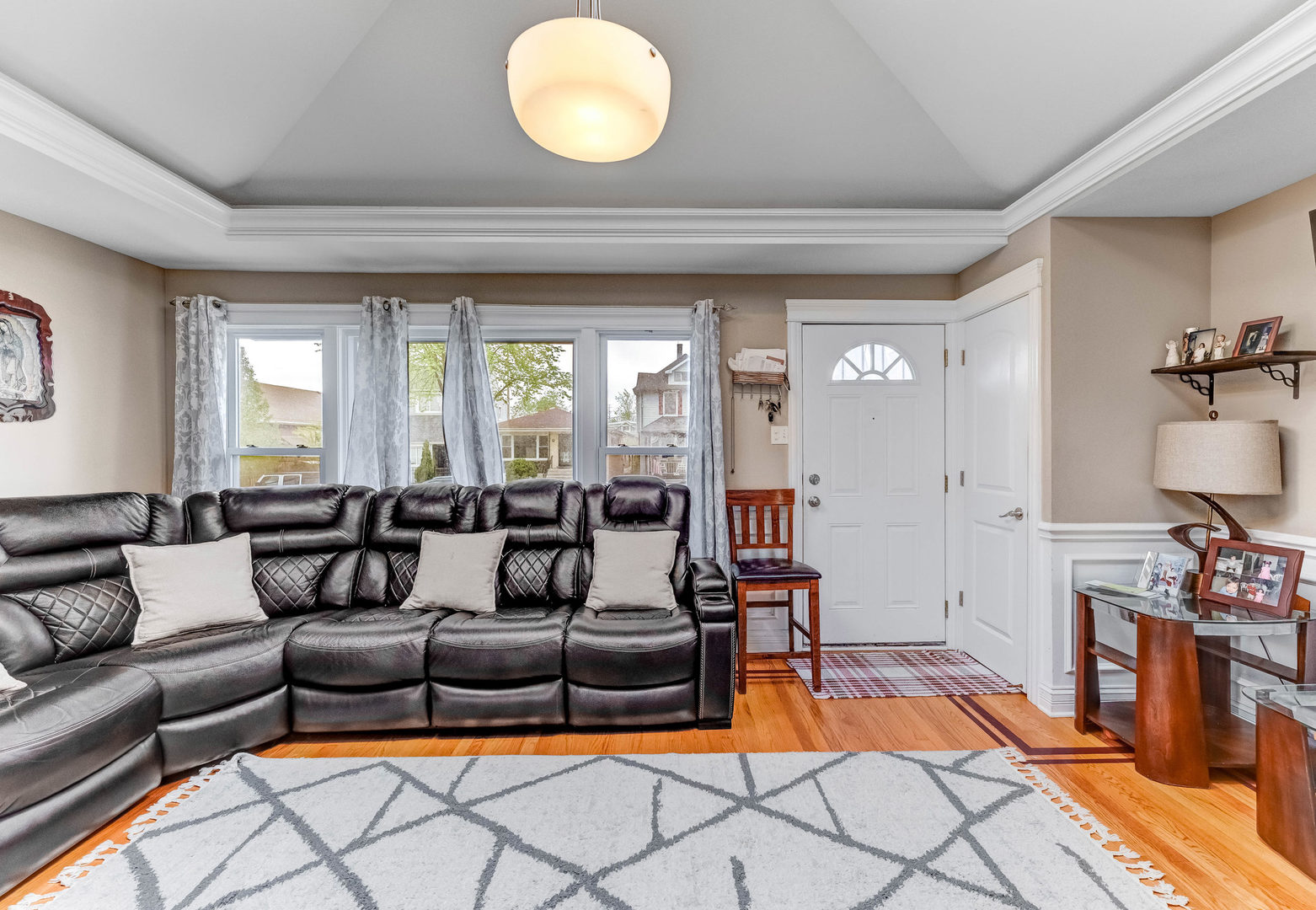 3612 W 64th Place