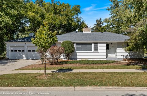 Photo of 329 E 8th Avenue, Naperville, IL 60563 (MLS # 12479249)