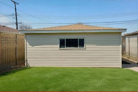 Tiny photo for 9540 S King Drive, Chicago, IL 60628 (MLS # 12614435)