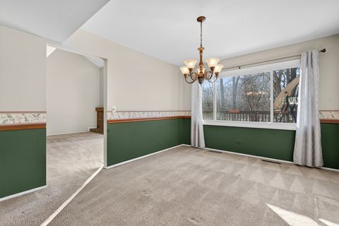 Tiny photo for 547 Woodmar Lane, Crystal Lake, IL 60014 (MLS # 12537268)