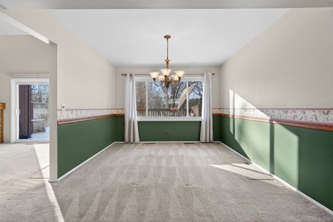 Tiny photo for 547 Woodmar Lane, Crystal Lake, IL 60014 (MLS # 12537268)