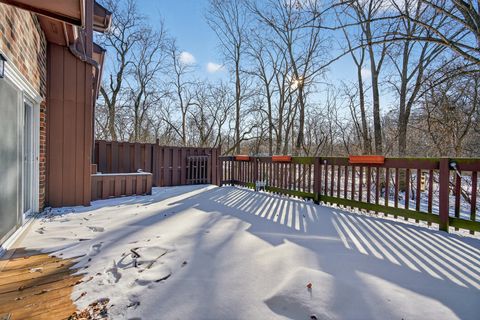 Tiny photo for 547 Woodmar Lane, Crystal Lake, IL 60014 (MLS # 12537268)