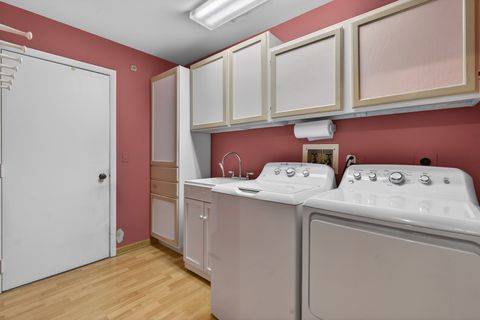 Tiny photo for 547 Woodmar Lane, Crystal Lake, IL 60014 (MLS # 12537268)