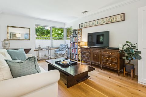 Tiny photo for 4929 N Wolcott Avenue #1A, Chicago, IL 60640 (MLS # 12504397)