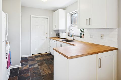 Tiny photo for 4929 N Wolcott Avenue #1A, Chicago, IL 60640 (MLS # 12504397)