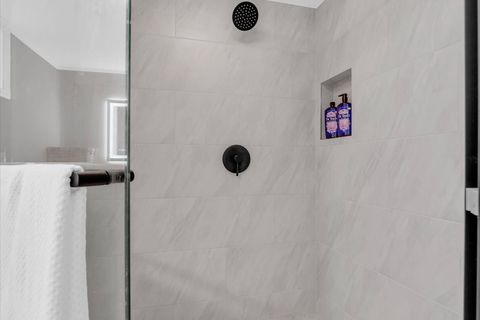 Tiny photo for 2112 Portsmouth Avenue, Westchester, IL 60154 (MLS # 12625795)