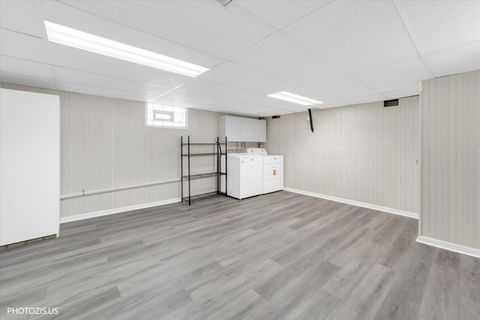 Tiny photo for 2112 Portsmouth Avenue, Westchester, IL 60154 (MLS # 12625795)