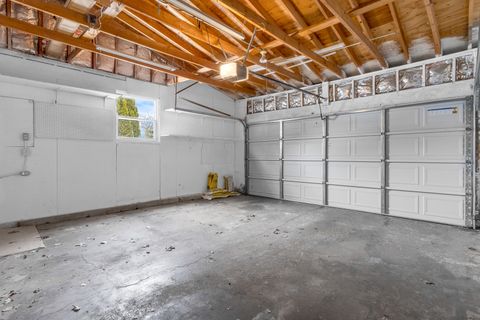 Tiny photo for 4509 Ashley Drive, McHenry, IL 60050 (MLS # 12597766)