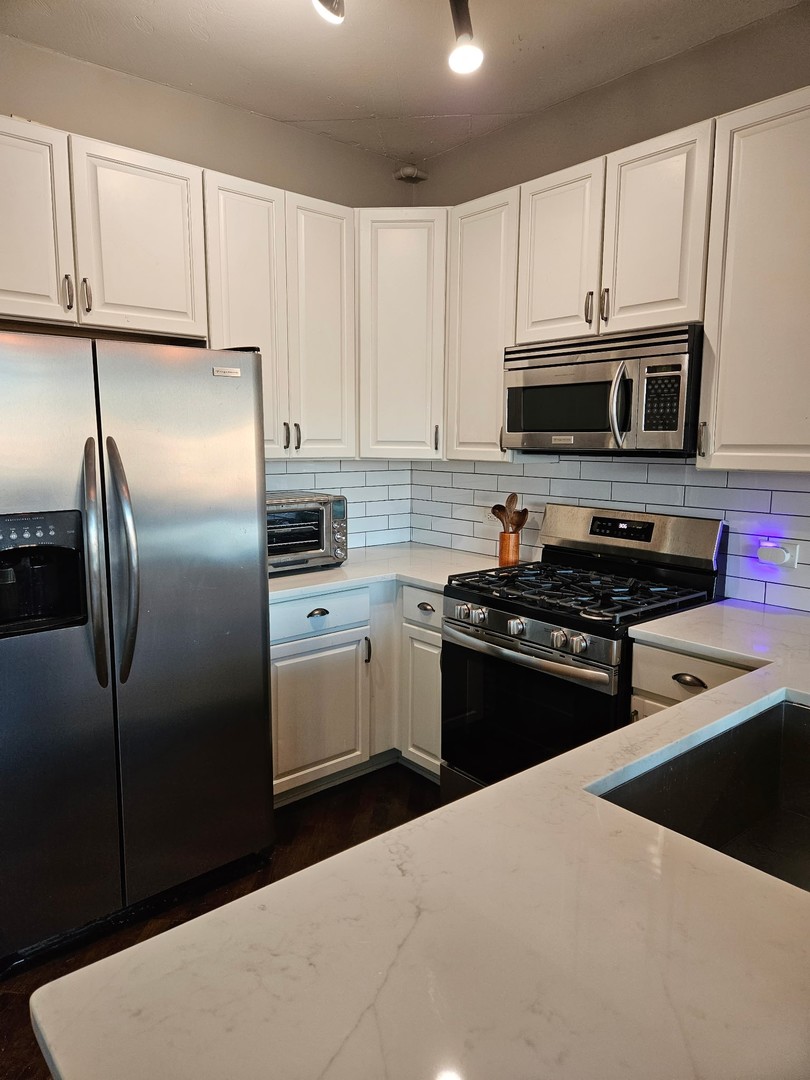 909 W Washington Boulevard 708