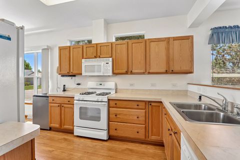 Tiny photo for 3402 Stretch Run Road, Grayslake, IL 60030 (MLS # 12640068)