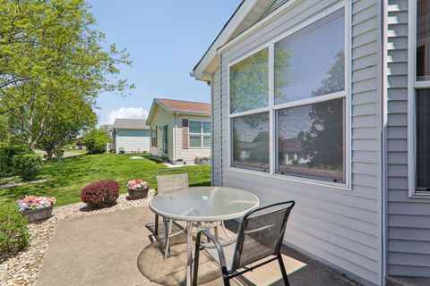 Tiny photo for 3402 Stretch Run Road, Grayslake, IL 60030 (MLS # 12640068)