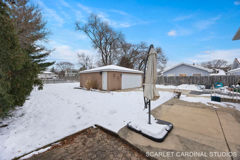 Tiny photo for 330 N Fairfield Avenue, Lombard, IL 60148 (MLS # 12528792)