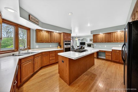 Tiny photo for 676 Old Westbury Road, Crystal Lake, IL 60012 (MLS # 12634225)