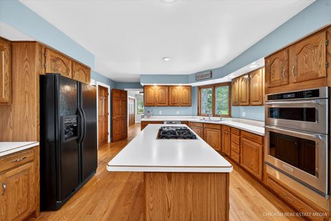 Tiny photo for 676 Old Westbury Road, Crystal Lake, IL 60012 (MLS # 12634225)