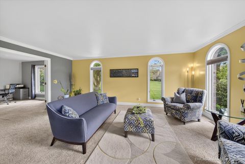 Tiny photo for 676 Old Westbury Road, Crystal Lake, IL 60012 (MLS # 12634225)
