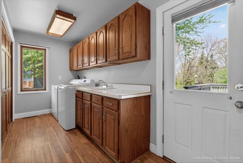 Tiny photo for 676 Old Westbury Road, Crystal Lake, IL 60012 (MLS # 12634225)