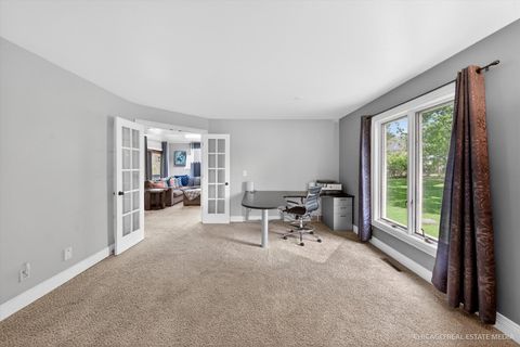 Tiny photo for 676 Old Westbury Road, Crystal Lake, IL 60012 (MLS # 12634225)