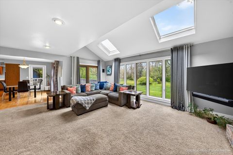 Tiny photo for 676 Old Westbury Road, Crystal Lake, IL 60012 (MLS # 12634225)