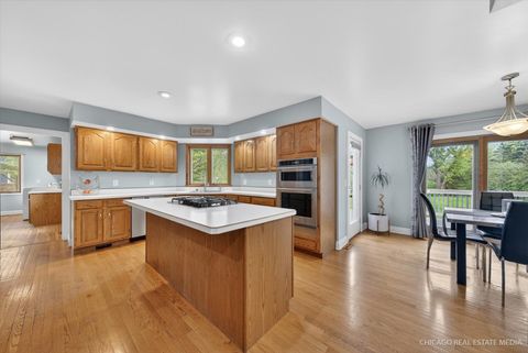 Tiny photo for 676 Old Westbury Road, Crystal Lake, IL 60012 (MLS # 12634225)