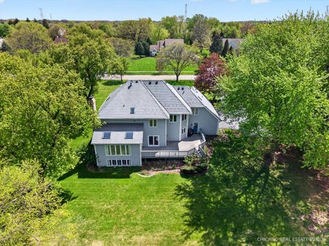 Tiny photo for 676 Old Westbury Road, Crystal Lake, IL 60012 (MLS # 12634225)