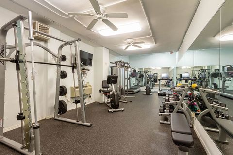 Tiny photo for 6157 N Sheridan Road #9J, Chicago, IL 60660 (MLS # 12642417)
