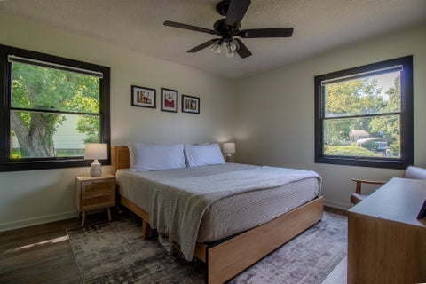 Tiny photo for 5 Saulsbury Circle, West Frankfort, IL 62896 (MLS # 100539113)