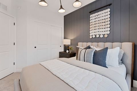 Tiny photo for 6220 Links Drive #01001, Woodridge, IL 60517 (MLS # 12523039)