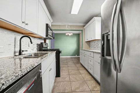 Tiny photo for 309 S May Street, Joliet, IL 60436 (MLS # 12566077)