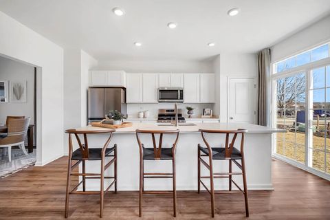 Tiny photo for 277 Canal Drive, St. Charles, IL 60174 (MLS # 12478970)