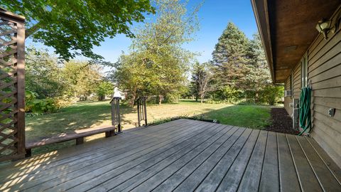 Tiny photo for 204 SE King Henry Road, Poplar Grove, IL 61065 (MLS # 12493138)
