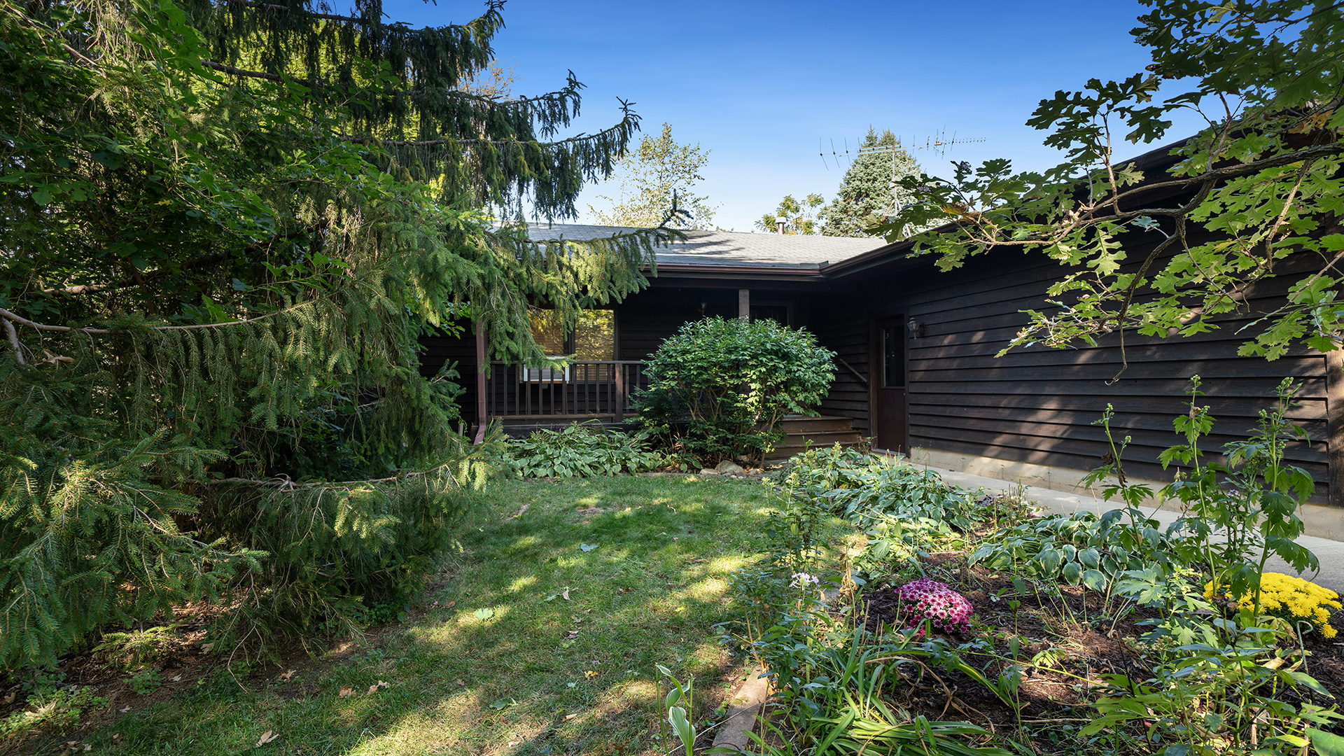 204 SE King Henry Road