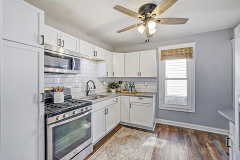 Tiny photo for 1219 Elm Street, St. Charles, IL 60174 (MLS # 12569045)