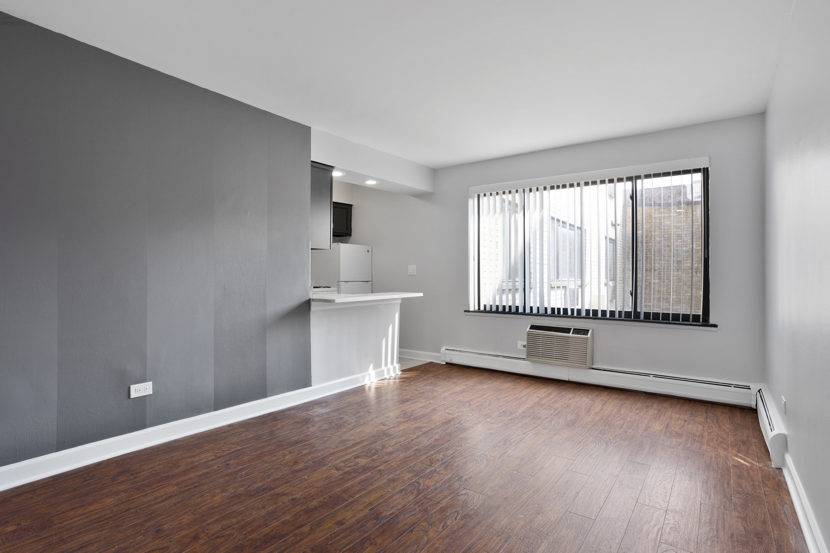 6758 N Sheridan Avenue 247