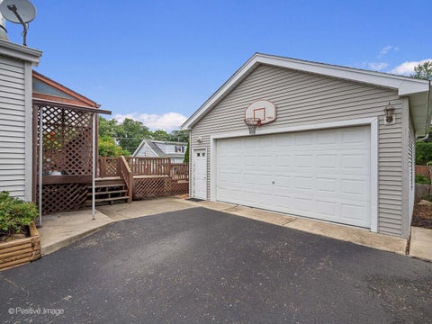 Tiny photo for 4029 Williams Street, Downers Grove, IL 60515 (MLS # 12731460)