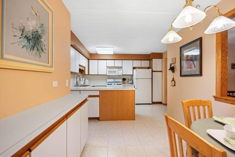 Tiny photo for 8560 W Foster Avenue #202, Norridge, IL 60706 (MLS # 12707443)