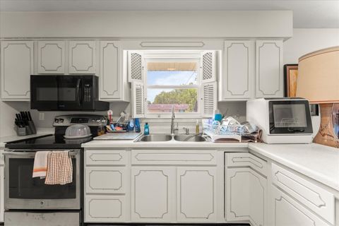 Tiny photo for 1356 Briarcliff Drive, Rantoul, IL 61866 (MLS # 12404224)