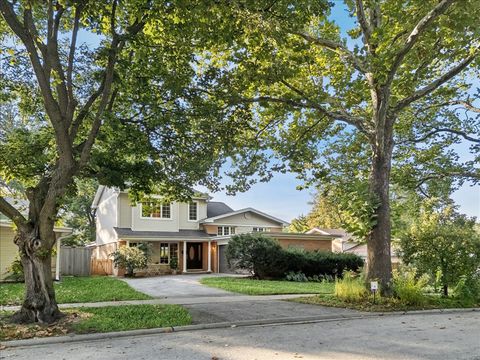 Photo of 335 Vine Street, Wilmette, IL 60091 (MLS # 12485909)