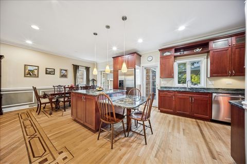 Tiny photo for 335 Vine Street, Wilmette, IL 60091 (MLS # 12485909)