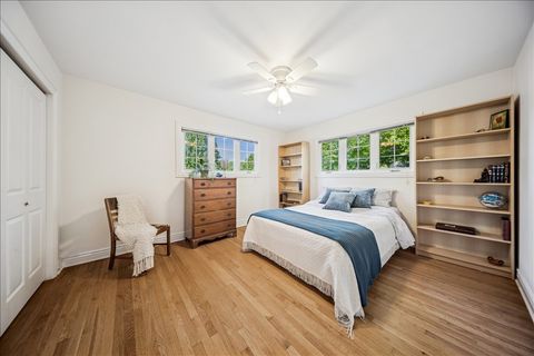 Tiny photo for 335 Vine Street, Wilmette, IL 60091 (MLS # 12485909)