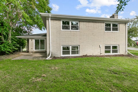 Tiny photo for 326 S Minerva Avenue, Glenwood, IL 60425 (MLS # 12743034)