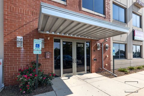 Photo of 2272 95th Street #125-2, Naperville, IL 60564 (MLS # 12414011) Photo of 2272 95th Street #125-2, Naperville, IL 60564 (MLS # 12414011)