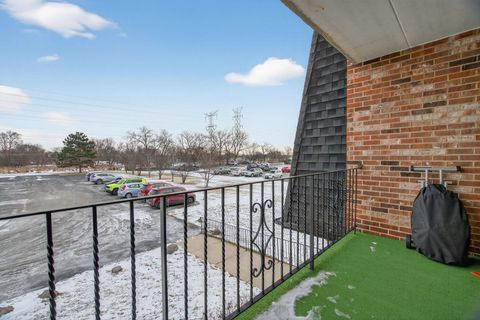 Tiny photo for 9122 W 140th Street #2NW, Orland Park, IL 60462 (MLS # 12554533)