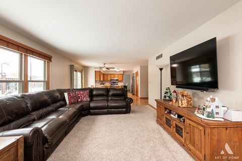 Tiny photo for 1861 Grand Prairie Drive, New Lenox, IL 60451 (MLS # 12526409)