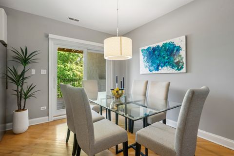 Tiny photo for 819 N Damen Avenue #2, Chicago, IL 60622 (MLS # 12492936)