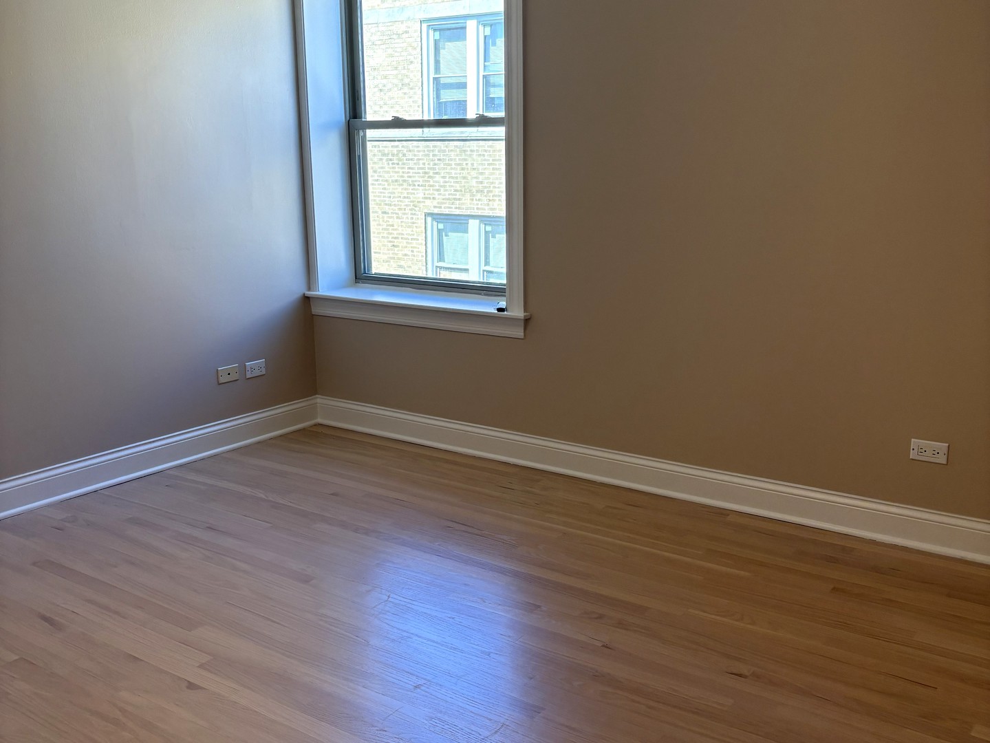 7516 N Damen Avenue 3