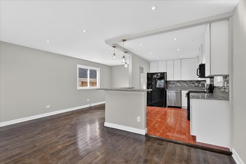 Tiny photo for 10020 S Union Avenue, Chicago, IL 60628 (MLS # 12539006)