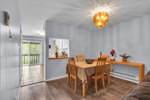 Tiny photo for 672 Daisy Lane #312, Roselle, IL 60172 (MLS # 12460120)